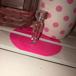 Victoria’s Secret Pink Heavenly Mini Perfume